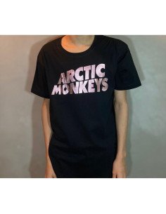 Playera negra de algodón personalizada con vinil textil metálico